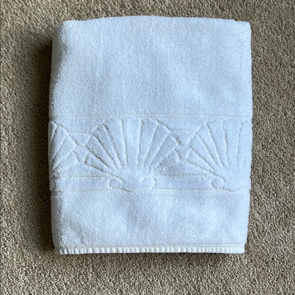 Fieldcrest Bath Towel